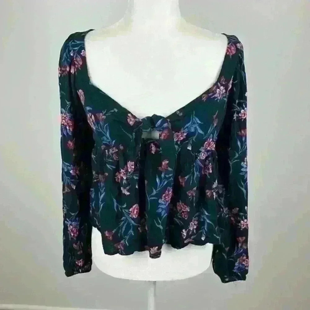 American Eagle Floral Tie Front Top Size Small